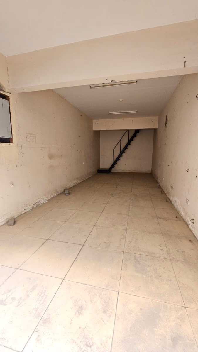 للايجار محل تجاري في المحرق حاله بوماهر