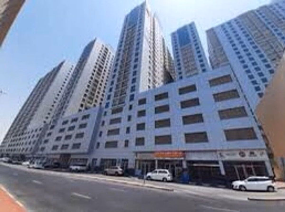 كود الاعلان 26124
للايجار سكن مشترك للشباب و للبنات ب عجمان ب النعيمية 3 ب ابراج سيتي تاور
للتواصل واتساب 0501881974

شارع خليفة بن زايد - قريب من جراند مول - السفير مول - قريب من المراد مول - كارفور
قريب من الراشدية 3 - شارع بدر - شارع الملك فيصل

سعر سكن الشباب و عدد الافراد بكل غرفه
سرير سنجل + دولاب

600 درهم غرفه كبيرة 4 شباب
650 درهم غرفه 3 شباب
800 درهم غرفه ماستر 3 شباب
مع حمام + بالكون

سعر سكن البنات و عدد الافراد بكل غرفه
سرير سنجل + دولاب

550 درهم غرفه كبيرة 4 بنات
600 درهم غرفه 3 ب