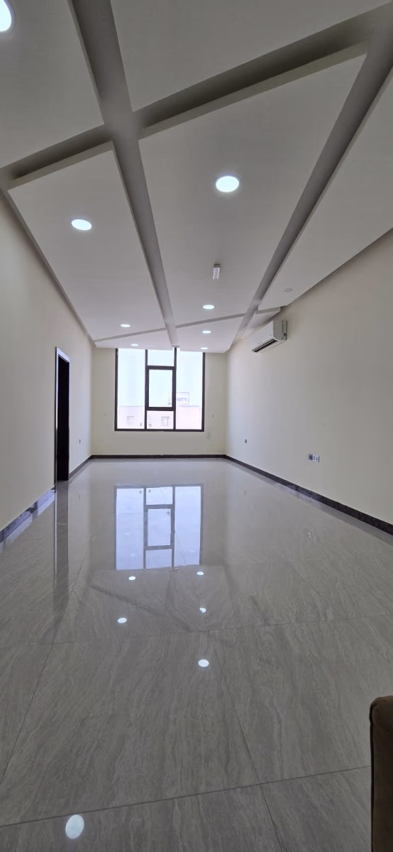 للايجار شقه في الحد الجديده مع المكيفات شامل الكهرباء والماء