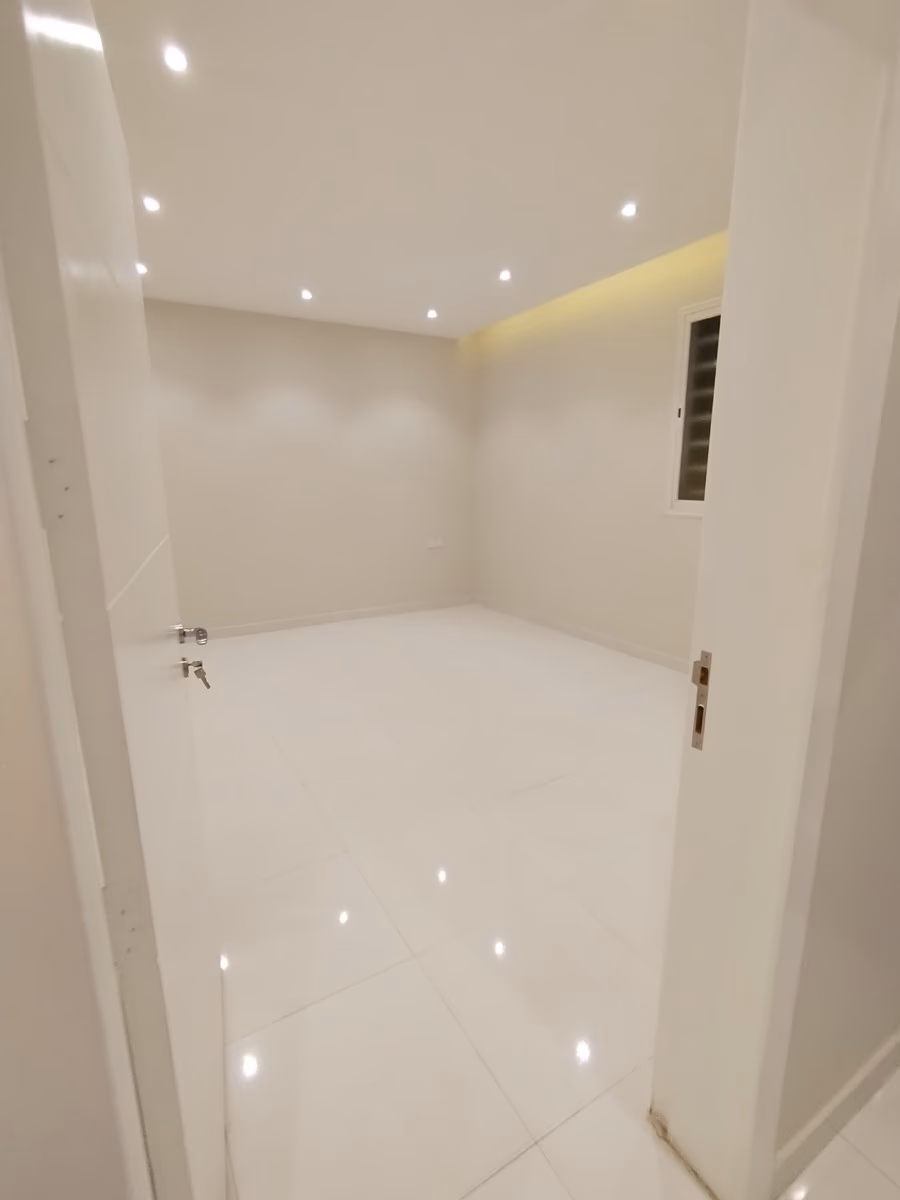 ٧فلل فاخره للبيع أبها حي المحاله