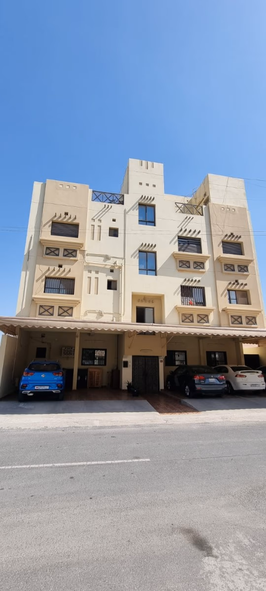 للإيجار شقة في البديعقريبة من البحر تتكون من غرفتين وحمامين وصالةومطبخ ومصعد وموقفالمطلوب 160 دينار 39993932 عبدالفتاح حسن مسار المستقبل للعقارات مطلوب جميع العقارات من المالك مباشرة. https://instagram.com/masar.bh?igshid=YmMyMTA2M2Y=