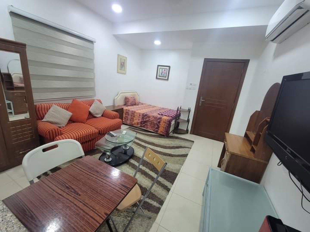 استوديو للايجار مفروش شامل الكهرباء في ابو صيبع