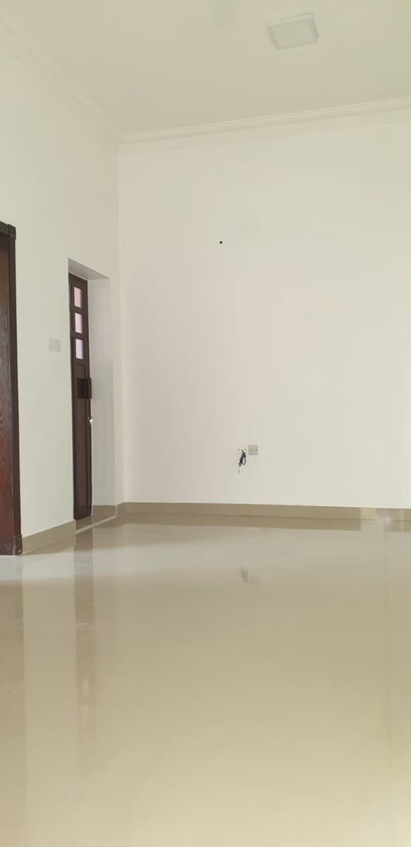 للايجار شقه في عراد